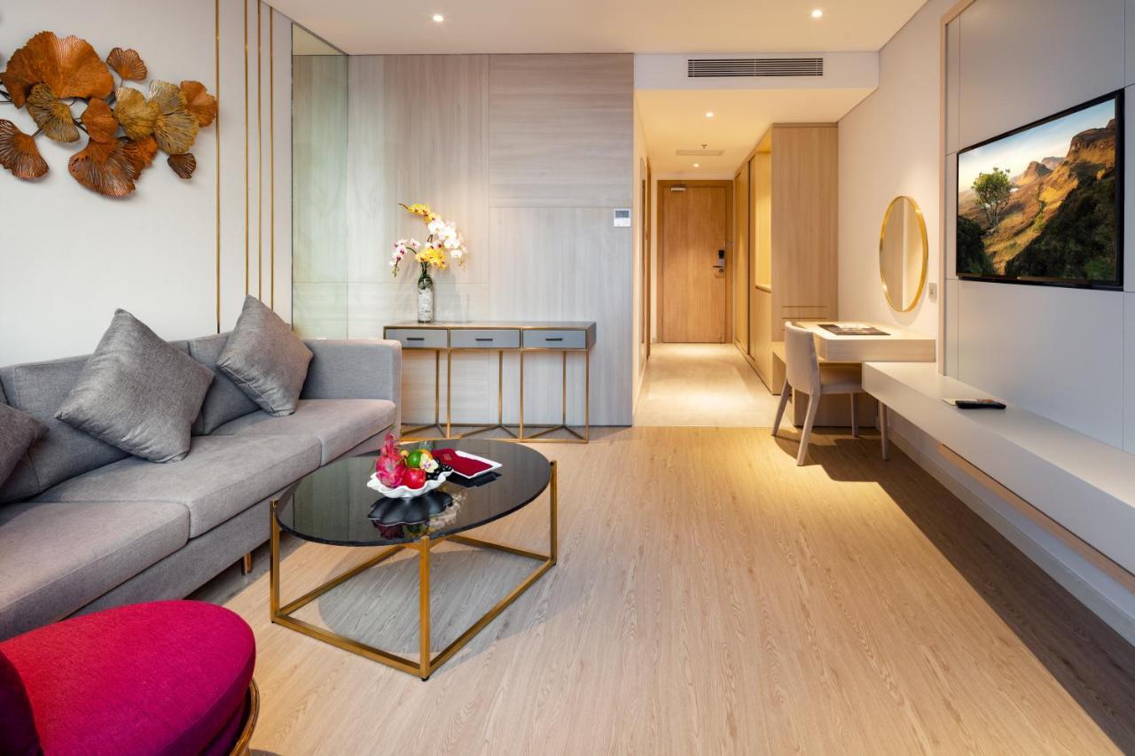 Dqua Hotel Nha Trang Exterior foto