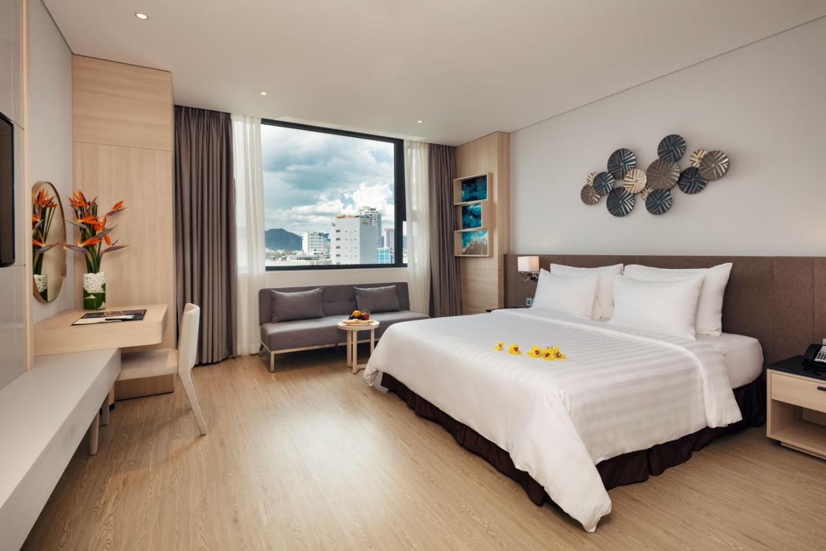 Dqua Hotel Nha Trang Exterior foto